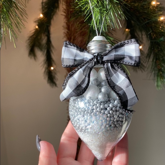 Christmas ornaments - Picture 8 of 10